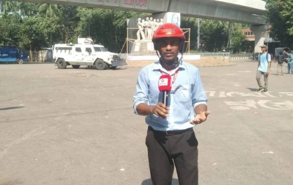 ঝিগাতলায় সংঘর্ষ, আহত রূপালী বাংলাদেশের প্রতিবেদক