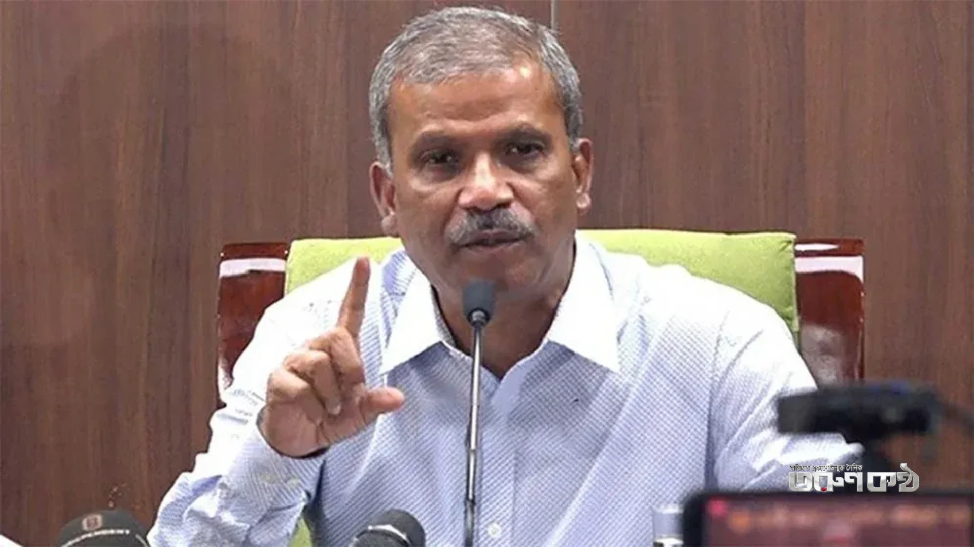 আসিফ নজরুলের সিদ্ধান্তেই বিশ্বকাপে যায়নি বাংলাদেশ: